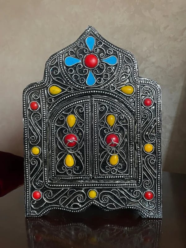 Decorative Metal Wall Hanging